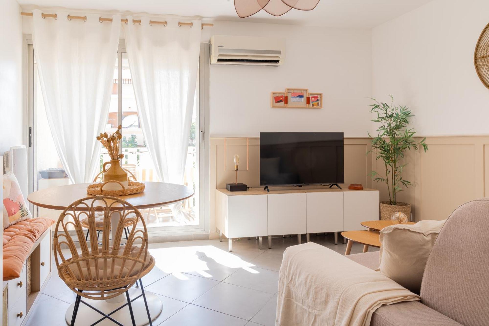 Appart Cosy, Piscine, Clim, Parking Prive - Proche Plage - Arrivee Autonome - Lit Queen Size La Seyne-sur-Mer Luaran gambar