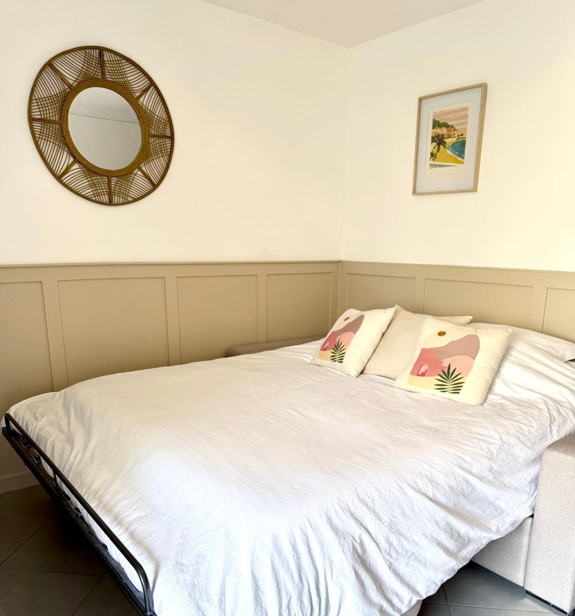 Appart Cosy, Piscine, Clim, Parking Prive - Proche Plage - Arrivee Autonome - Lit Queen Size La Seyne-sur-Mer Luaran gambar